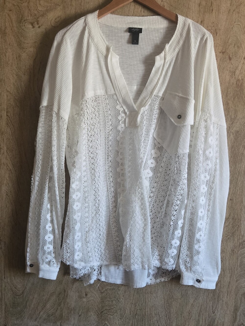 Daytrip Lacey Long Sleeve Blouse